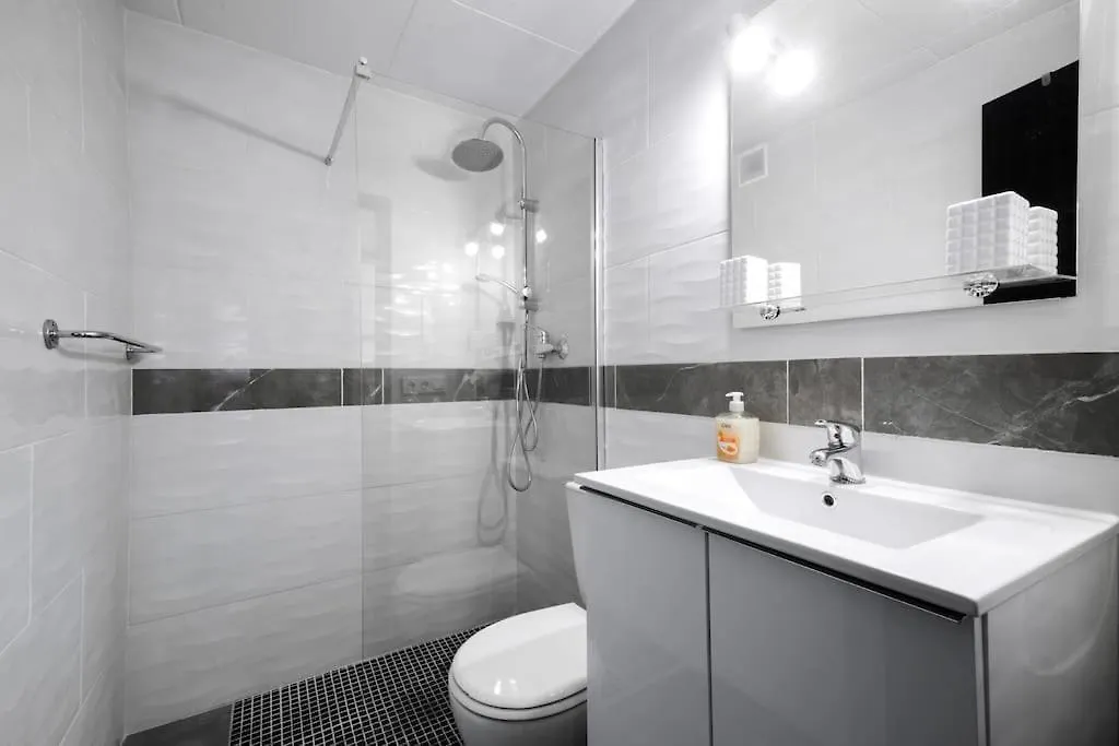 Bonito Apartamento Equipado, Cerca De La Playa Empuriabrava 0*,  Spain